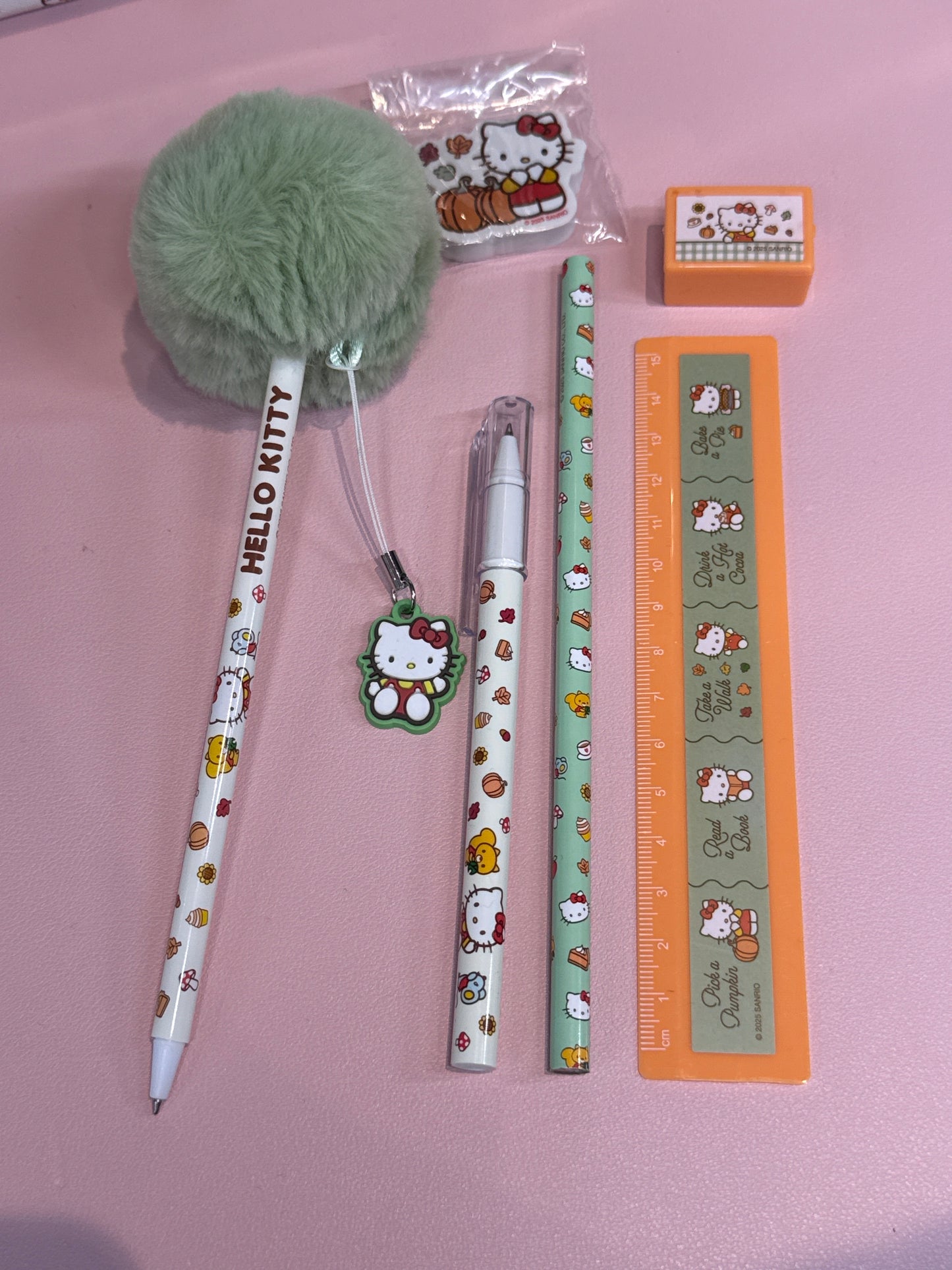 Hello Kitty Autumn Bundle
