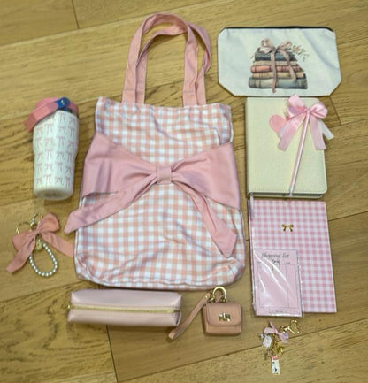 Tied up in love - Heart/Bow themed Stationery bundle (3)