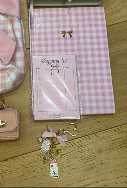 Tied up in love - Heart/Bow themed Stationery bundle (3)